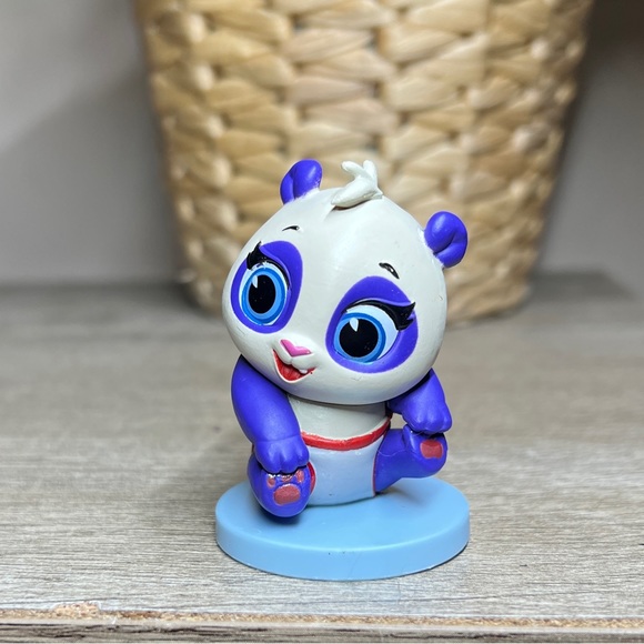 Disney Precious Panda Tiny Tots Transport 2" PVC Figure Toy Cake Topper - Picture 3 of 9